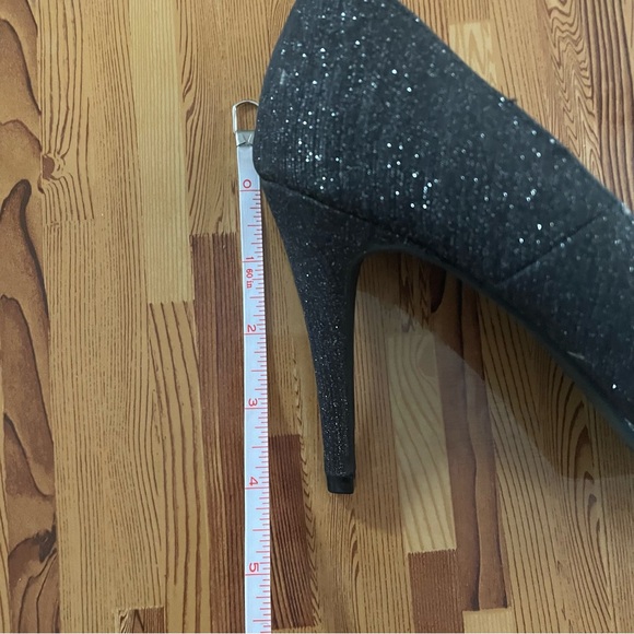 Fioni Night Black Sparkle heels- New without tags. Size 7W wide - Picture 6 of 6